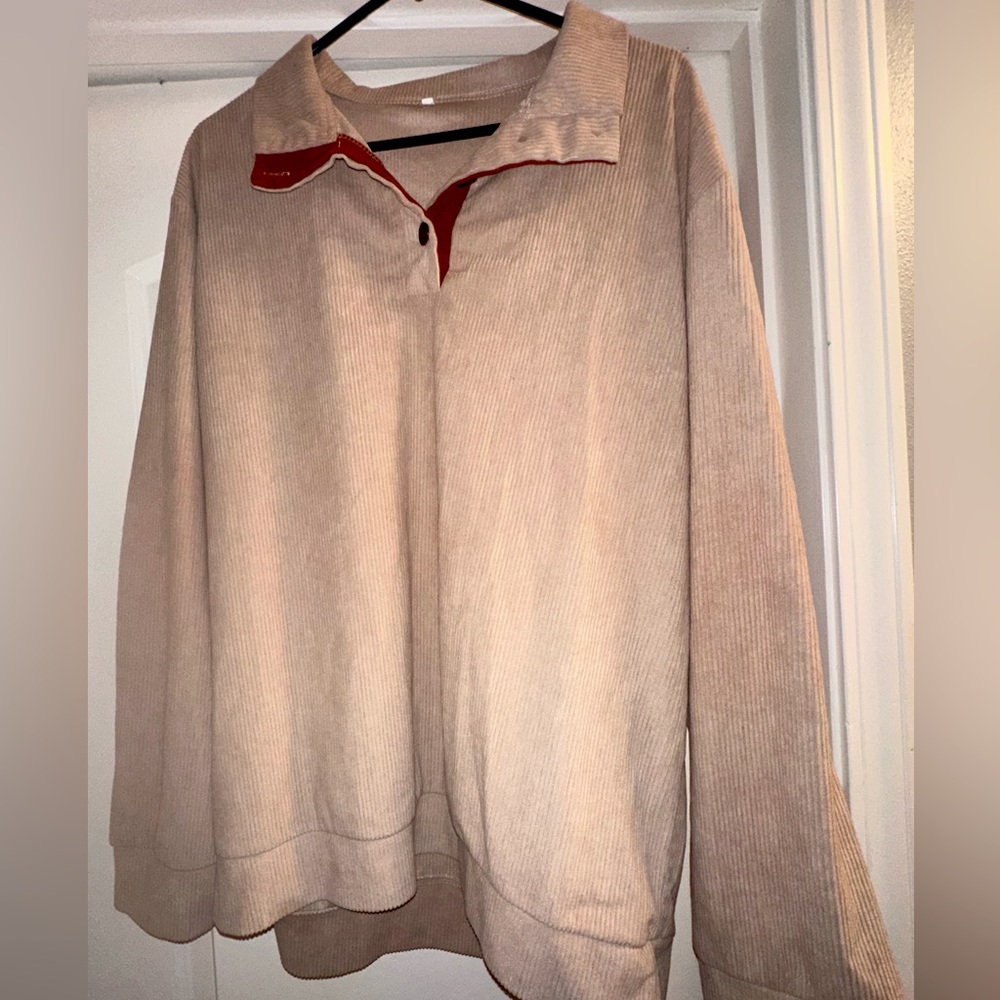 Long sleeve pullover with patch sleeves